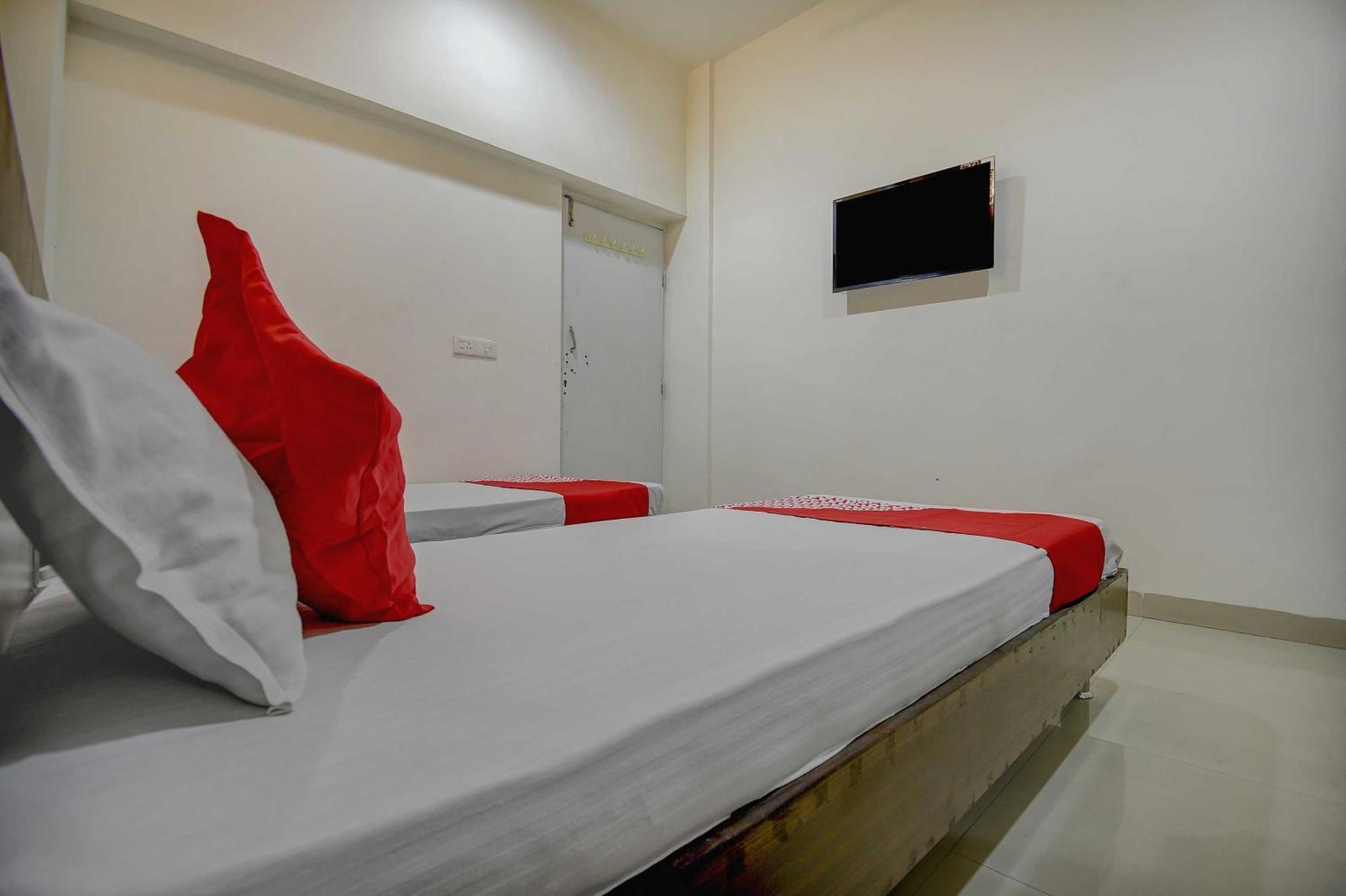 Hotel O Plus Corporate One Khapa  Εξωτερικό φωτογραφία