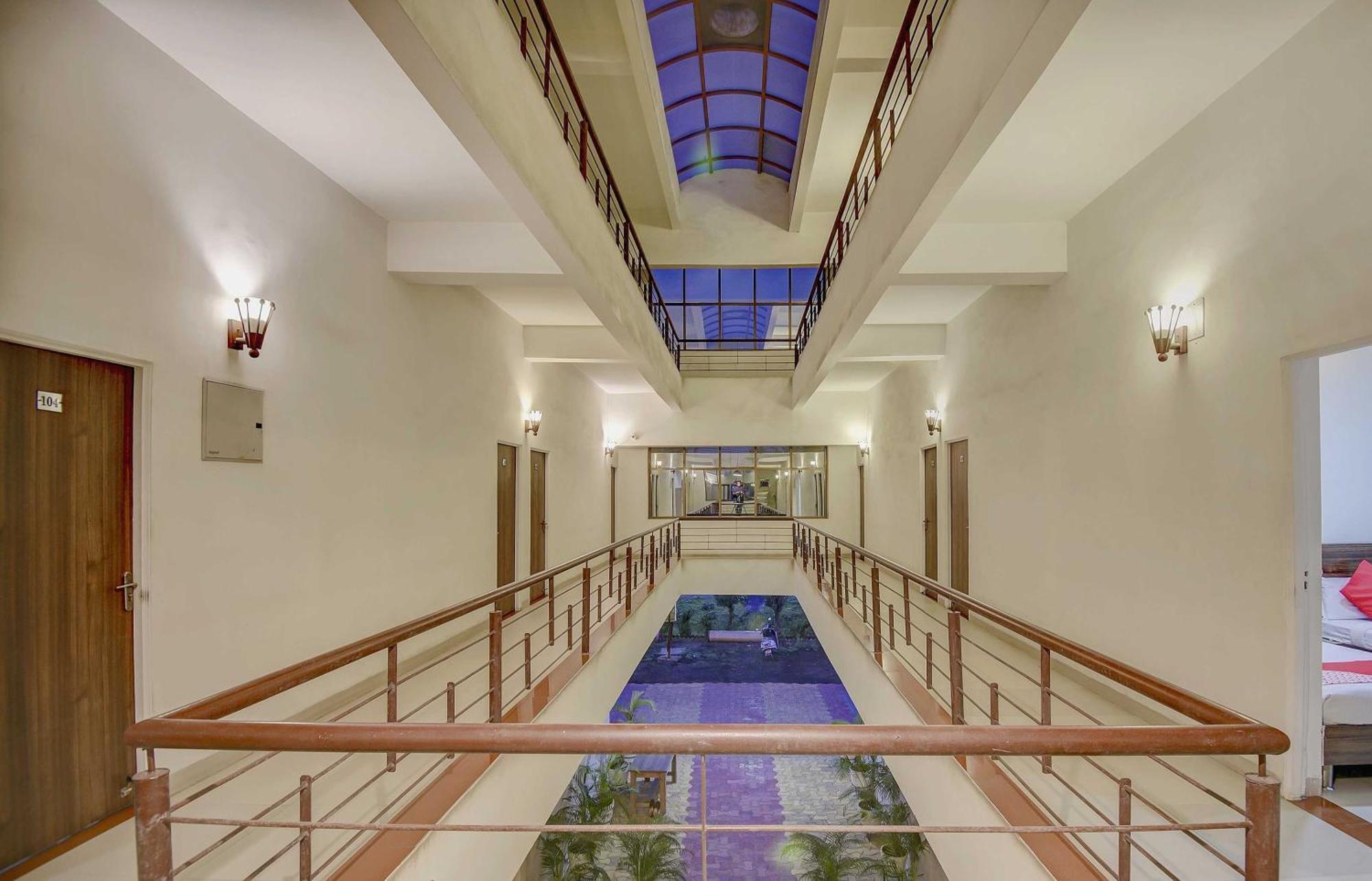 Hotel O Plus Corporate One Khapa  Εξωτερικό φωτογραφία