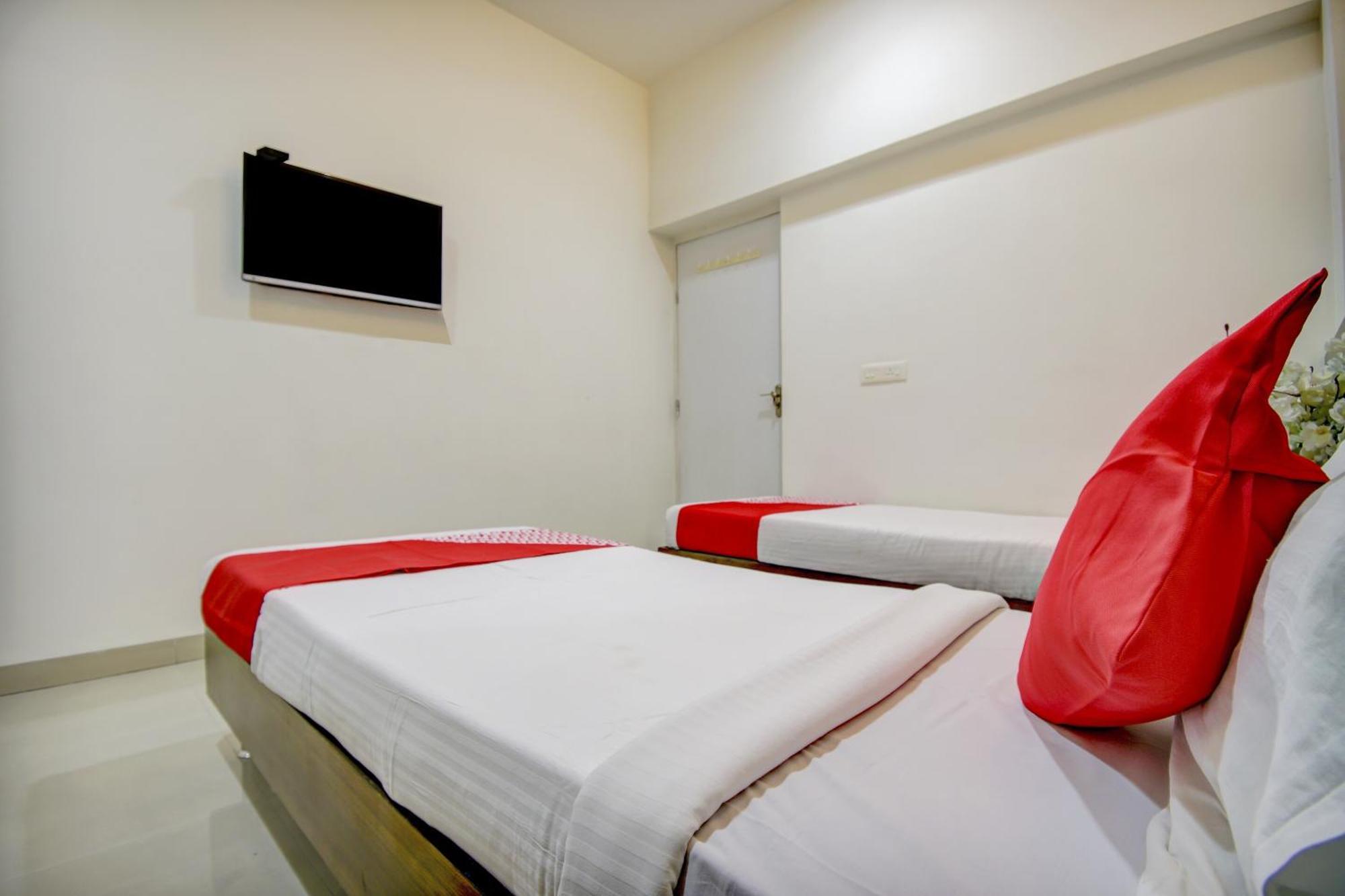 Hotel O Plus Corporate One Khapa  Εξωτερικό φωτογραφία