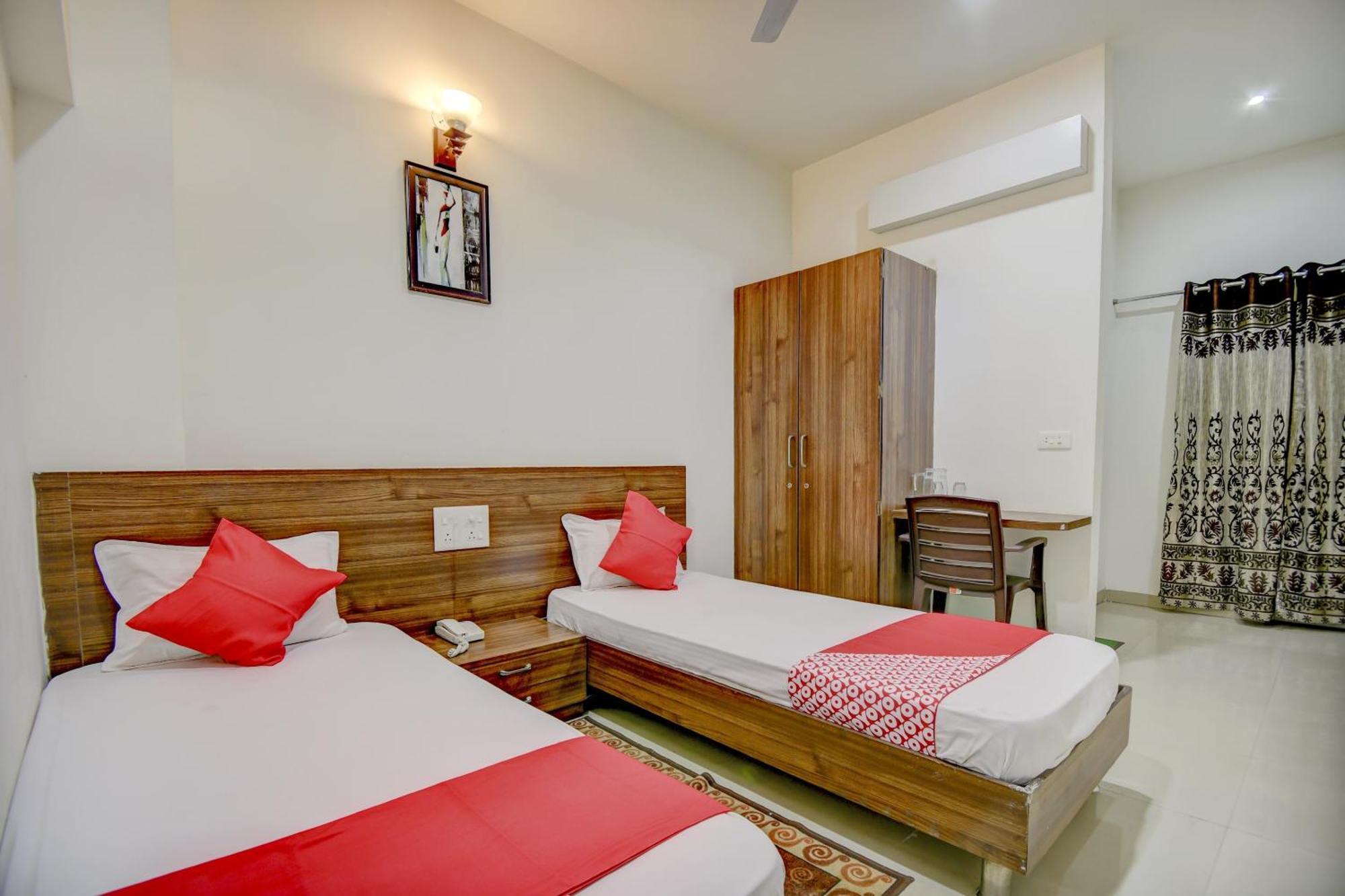 Hotel O Plus Corporate One Khapa  Εξωτερικό φωτογραφία