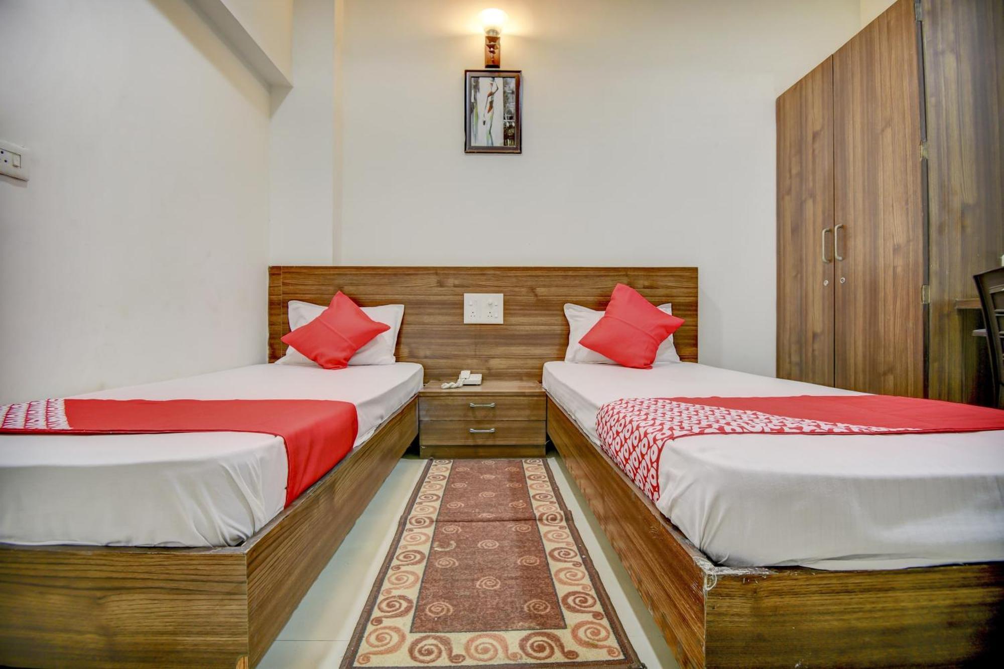 Hotel O Plus Corporate One Khapa  Εξωτερικό φωτογραφία